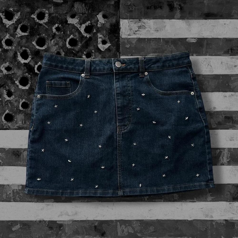 Dark wash denim mini skirt
